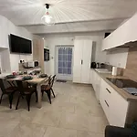 Apartment La Maison Des Vignes Sainte-Eulalie (Gironde)