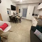 La Maison Des Vignes Apartment Sainte-Eulalie (Gironde)