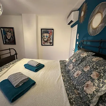 La Maison Des Vignes Apartament Garrigues-et-Sainte-Eulalie