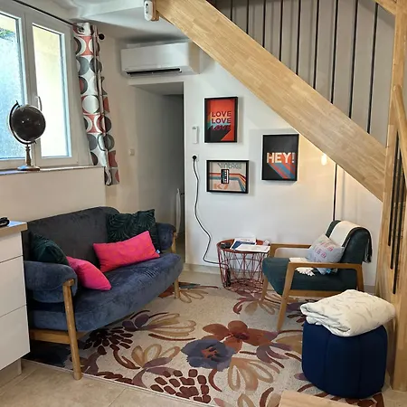 La Maison Des Vignes Apartament Garrigues-et-Sainte-Eulalie
