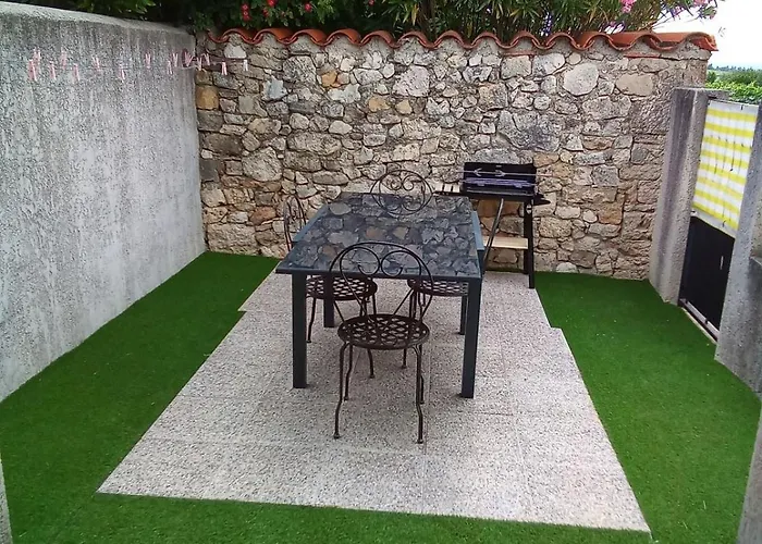 La Maison Des Vignes Sainte-Eulalie